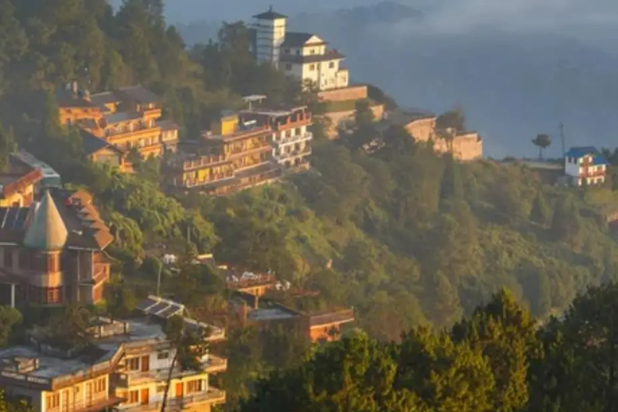 Private Full-Day Tour With Nagarkot Sunrise and Bhaktapur From Kathmandu